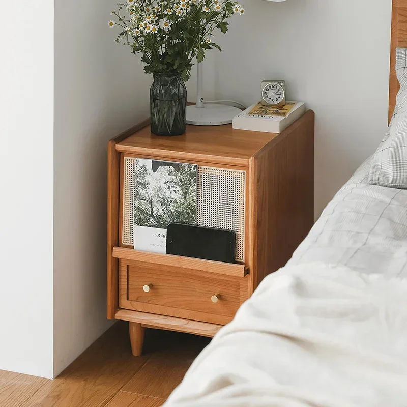 Şarj İstasyonlu ve Led Işıklı  - Solid Wood Nightstand 2 Drawers incelemesi ve fiyatı